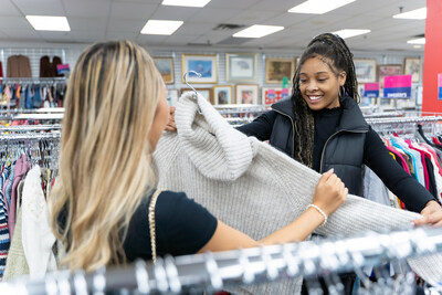 Every purchase and donation made at The Salvation Army Thrift Store directly contributes to the organization’s mission of giving hope and transforming lives. (CNW Group/The Salvation Army Thrift Store – National Recycling Operations) Every purchase and donation made at The Salvation Army Thrift Store directly contributes to the organization’s mission of giving hope and transforming lives. (CNW Group/The Salvation Army Thrift Store – National Recycling Operations)
