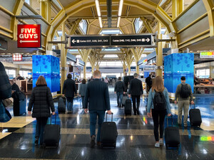 Clear Channel Outdoor Extends Partnership with Metropolitan Washington Airports Authority to Continue Digital Media Evolution at Washington Dulles International and Reagan National Airports