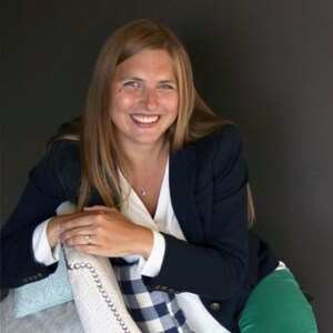 The Inner Circle acknowledges, Dr. Ashley Poklar as a Pinnacle Professional Member Inner Circle of Excellence