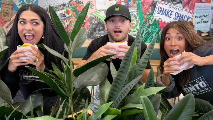 Streets of Toronto is partnering with Shake Shack Canada to give away 600 burgers. (CNW Group/Streets of Toronto)