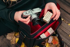 Leica Camera Celebrates the Holiday Season with Exclusive Offers Across M-System, SL3-S, and Cine 1 Collections