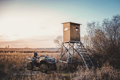 The new Dark Wildland Camo Can-Am Outlander Electric is the perfect hunting companion. (CNW Group/BRP Inc.)