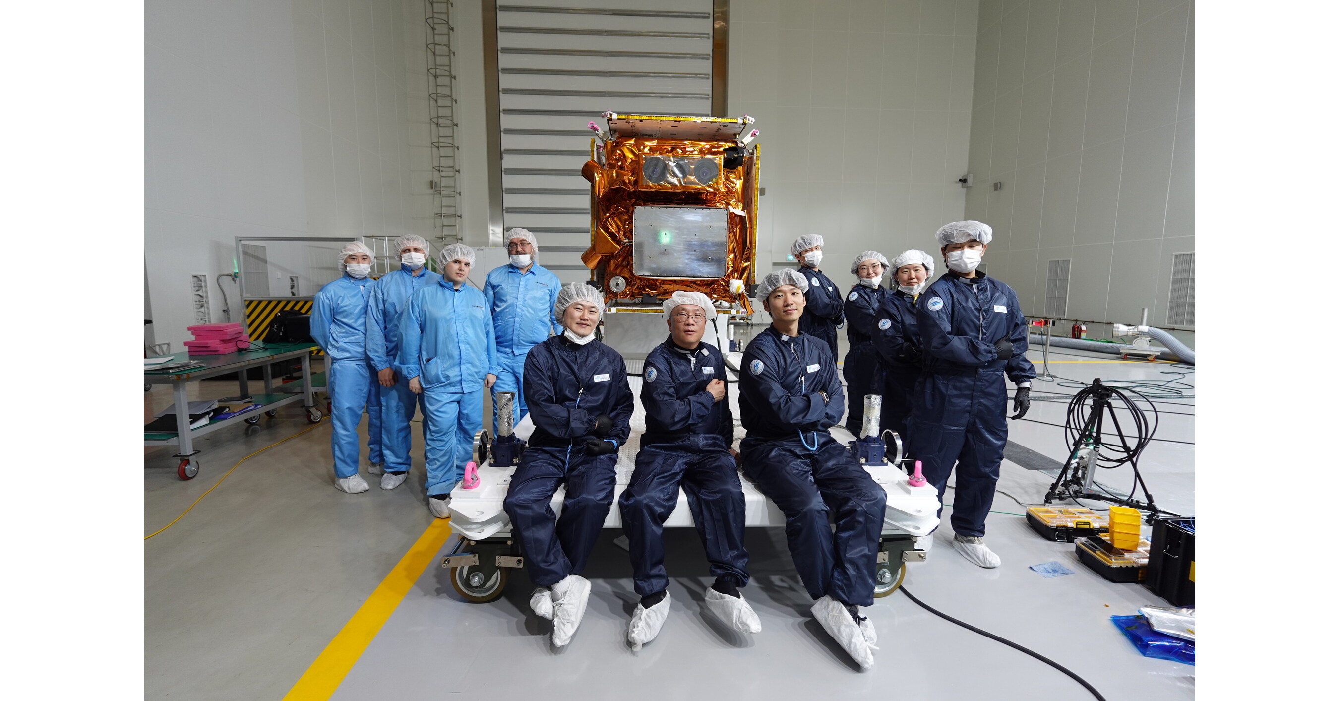 Professor Chan Heum Parks Team at Hallym University Chuncheon Sacred Heart Hospital Sends Their Self-Developed BioCabinet to Space Aboard Nuri Rocket