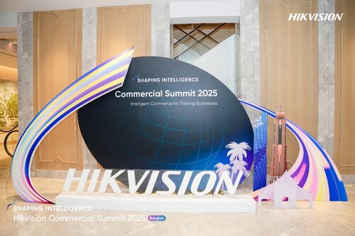 Hikvision commercial summit 2025 concludes successfully in Bangkok, showcasing AIoT innovations for intelligent commerce (PRNewsfoto/Hikvision Digital Technology)