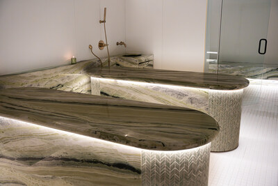 Double hammam beds. Custom green marble (CNW Group/Miraj Hammam Spa)