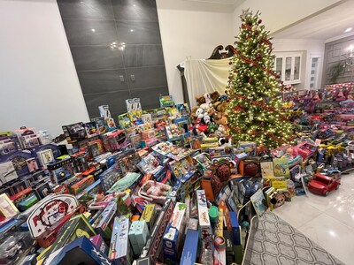 Uncle Vinny's Toy Drive 2023 (CNW Group/The Salvation Army British Columbia Division)
