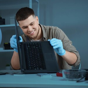 CTL Launches Chromebook Self-Repair Course For Students