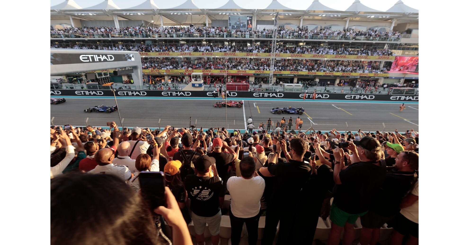 Record turnout expected as Abu Dhabi prepares to host Formula 1 thrilling finale