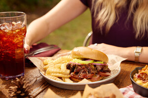 'TIS THE SEASON: SONNY'S BBQ SERVES UP CLASSIC SOUTHERN COMFORT WITH WINTER INSPIRED MENU FULL OF FESTIVE FLAVOR