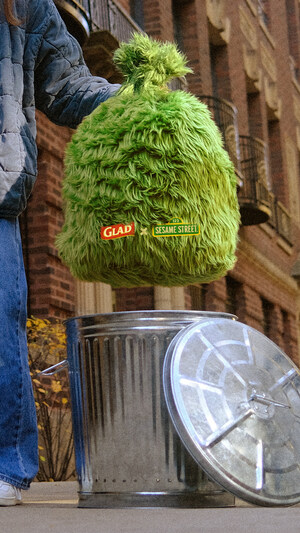 THE COLLAB WE'VE ALL BEEN WAITING FOR: GLAD DROPS TRASH-FILLED MUSICAL NUMBER STARRING OSCAR THE GROUCH
