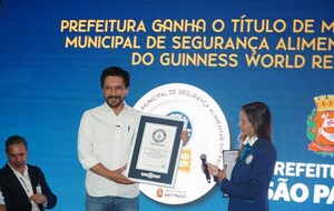 La ciudad de São Paulo recibió el reconocimiento GUINNESS WORLD RECORDS™ por tener el programa municipal de seguridad alimentaria más grande del mundo
