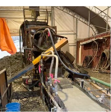 Pic 2 - Washplant (CNW Group/Omineca Mining and Metals Ltd.)