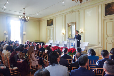 Unable to view the image, Please provide a valid URL.