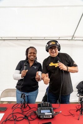 The turkey and food giveaway at the Downtown Los Angeles BMW and MINI dealerships featured a live broadcast from KLAX La Raza 97.9 “Al Aire con El Terrible”