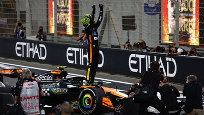 VELO AND THE McLAREN FORMULA 1 TEAM'S FAN-DESIGNED LIVERY TAKES CENTRE STAGE AS LANDO NORRIS WINS 2025 DRIVERS' CHAMPIONSHIP IN ABU DHABI VELO AND THE McLAREN FORMULA 1 TEAM'S FAN-DESIGNED LIVERY TAKES CENTRE STAGE AS LANDO NORRIS WINS 2025 DRIVERS' CHAMPIONSHIP IN ABU DHABI
