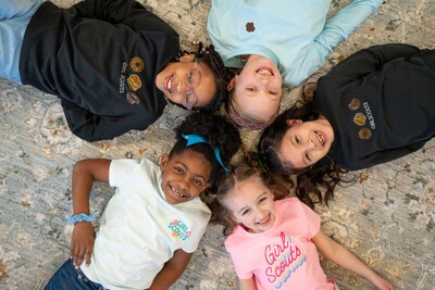 As families prepare for winter break, Girl Scouts of the USA (GSUSA) is sounding the alarm: more than half (56%) of girls, ages 5 to 13, are spending time online to fight boredom, with many (52%) feeling overlooked as parents remain glued to their own devices. New research released today highlights the need for families to reset digital habits and model healthier online behavior this season.