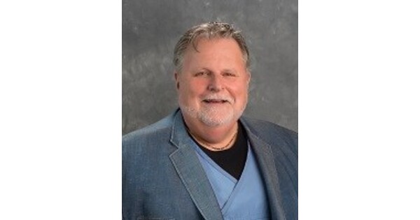 The Inner Circle acknowledges, James W. Edlund, MD as a Pinnacle Lifetime Member