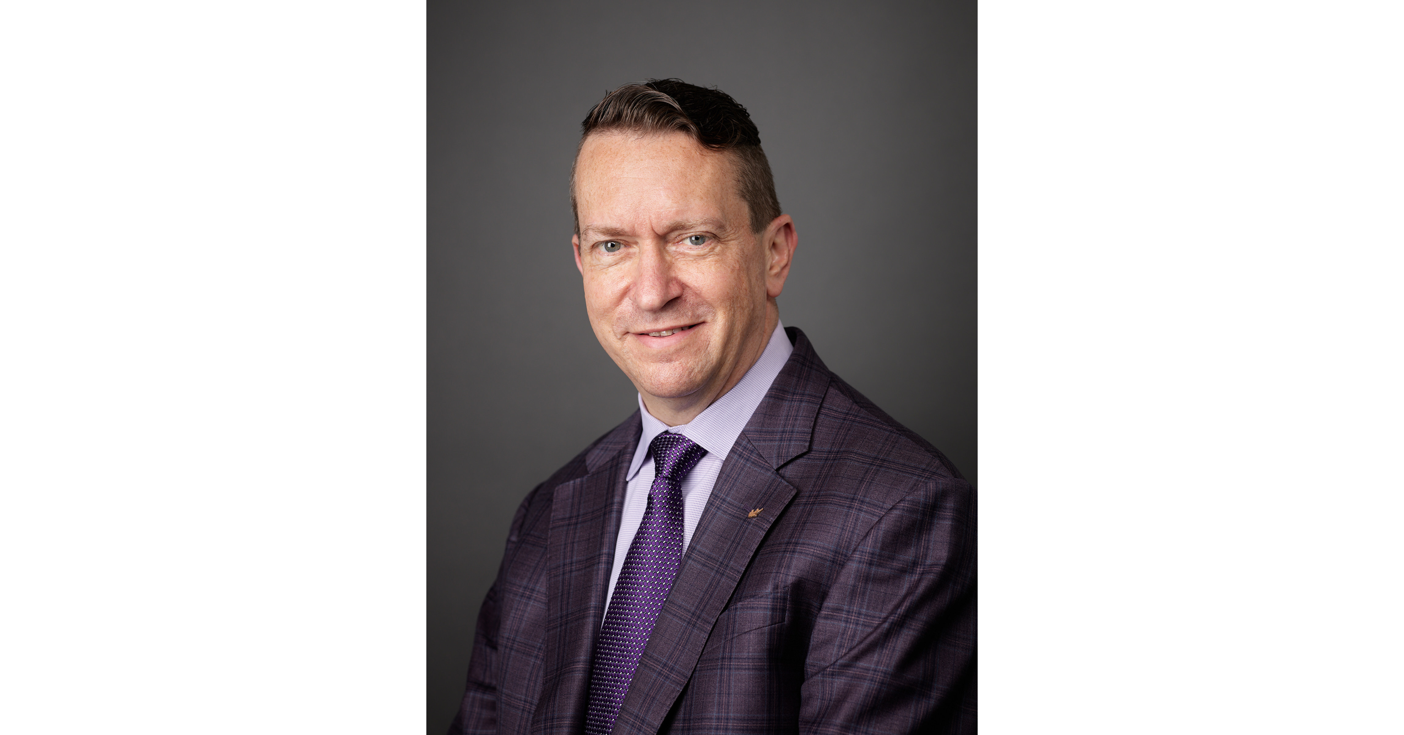 WILLIAM SILVA NAMED DIRECTOR OF NATIONAL MASS TIMBER