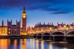 Alaska Airlines is now selling tickets for new nonstop flights between Seattle and London Heathrow on Boeing 787 Dreamliner aircraft