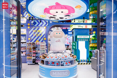 MINISO's new store on Corso Buenos Aires, featuring its proprietary IP, YOYO (PRNewsfoto/MINISO) MINISO's new store on Corso Buenos Aires, featuring its proprietary IP, YOYO (PRNewsfoto/MINISO)