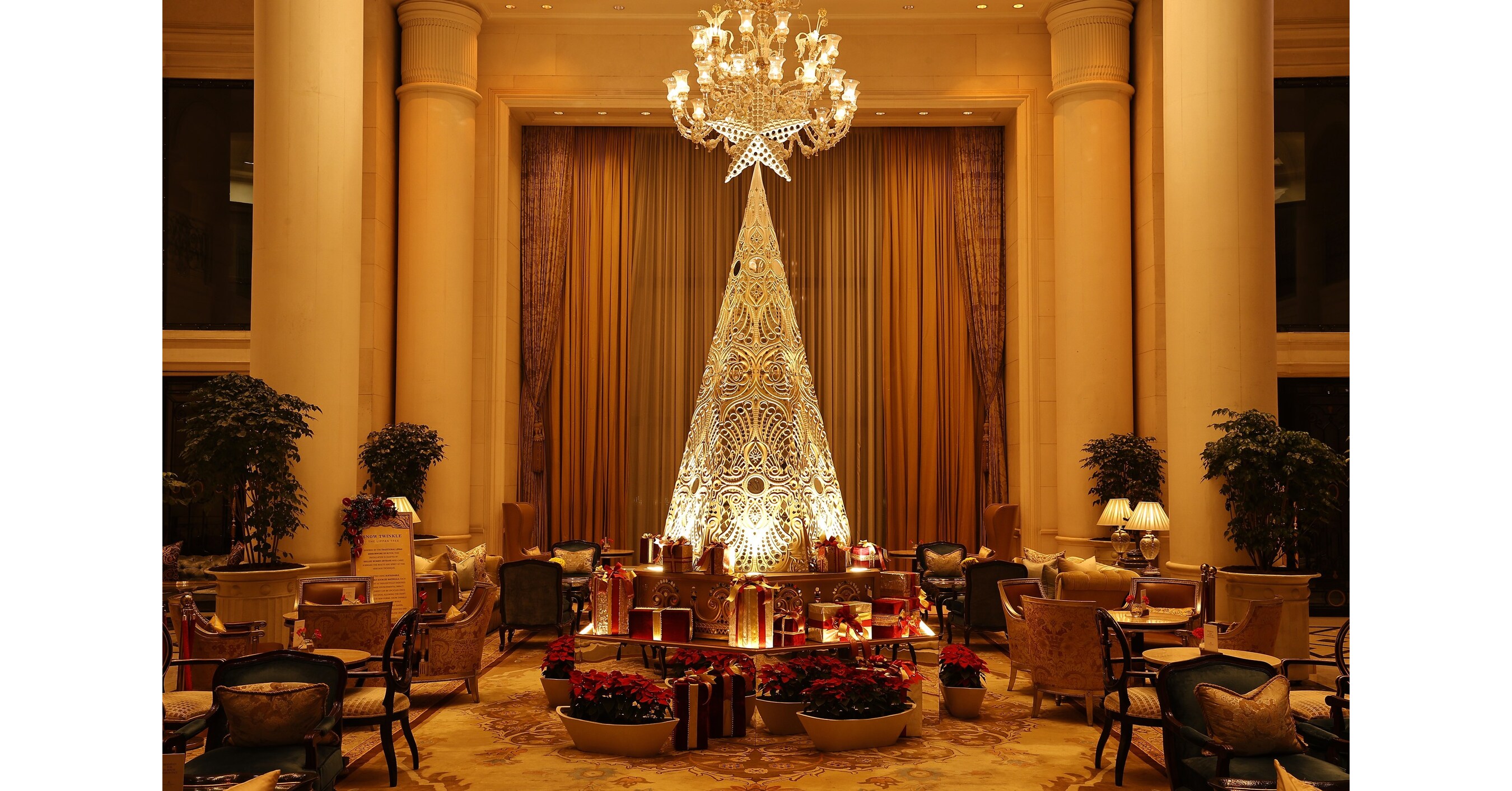 THE LEELA UNVEILS MIRRORS OF HOPE: LIPPAN ART CHRISTMAS TREES CRAFTED BY WOMEN ARTISANS