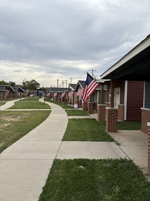 Employees of The Cigna Group in St. Louis, MO, volunteered with Veterans Community Project earlier this year to help construct tiny homes for a tiny home community, which will house 50 veterans and families upon completion and include an on-site outreach and resource center, green spaces, pet-friendly areas, security, and more. Veterans Community Project is a 2024 grant recipient of The Cigna Group Foundation’s Improving Veteran Mental Health Grant program. Employees of The Cigna Group in St. Louis, MO, volunteered with Veterans Community Project earlier this year to help construct tiny homes for a tiny home community, which will house 50 veterans and families upon completion and include an on-site outreach and resource center, green spaces, pet-friendly areas, security, and more. Veterans Community Project is a 2024 grant recipient of The Cigna Group Foundation’s Improving Veteran Mental Health Grant program.