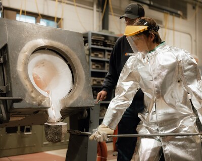 Metallurgical Engineering Trades Apprenticeship & Learning (METAL) Metallurgical Engineering Trades Apprenticeship & Learning (METAL)