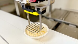 Introducing Chef's Pat-Down Capability for Enhanced Meal Presentation and Sealing