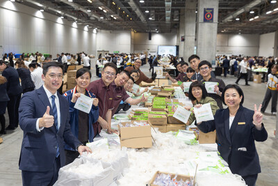 Sands China has partnered with local social service organisations to support the Clean the World initiative for 12 consecutive years. Sands China has partnered with local social service organisations to support the Clean the World initiative for 12 consecutive years.