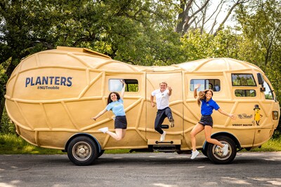 Peanutters travel the country, turn strangers into fans, attend festivals, meet people who think a giant peanut on wheels is the coolest thing they have ever seen and occasionally rub elbows with celebrities. Peanutters travel the country, turn strangers into fans, attend festivals, meet people who think a giant peanut on wheels is the coolest thing they have ever seen and occasionally rub elbows with celebrities.