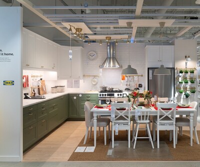 With a commercial area of 5,790 square feet, the Abbotsford Plan and order point features 10 kitchen display inspirations, nine bedrooms display inspirations, four bathroom display inspirations; and two living room display inspirations. (CNW Group/IKEA Canada Limited Partnership)