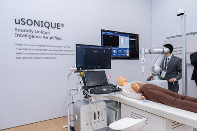 photo_United_Imaging_Intelligence_at_RSNA_2025 photo_United_Imaging_Intelligence_at_RSNA_2025