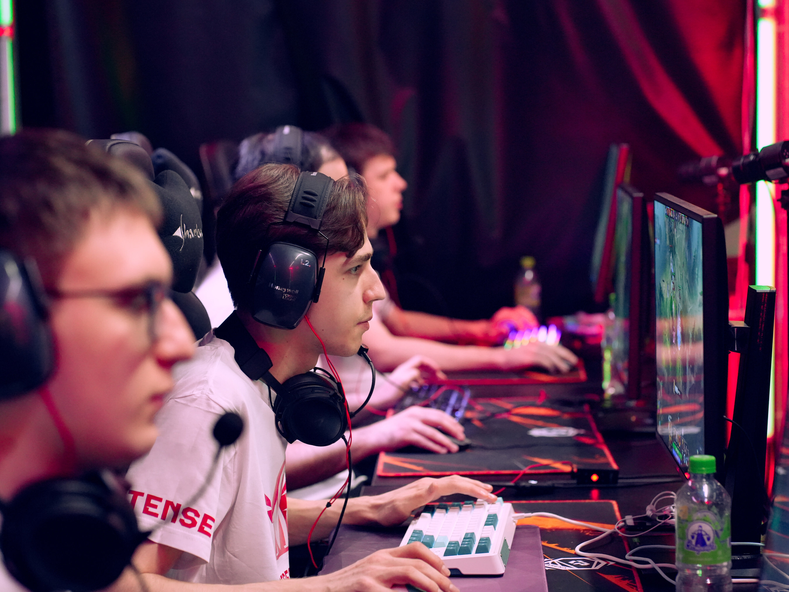 Unable to view the image, Please provide a valid URL.