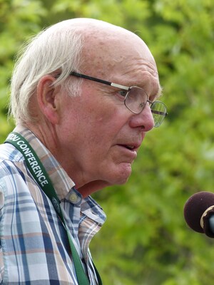 The Very Rev. Robert F. Smith, former Moderator of The United Church of Canada, passes away