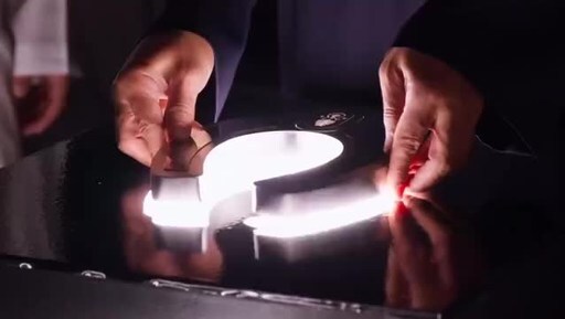 Su Alteza el Jeque Mansour bin Zayed Al Nahyan inaugura "Al Khail Square" en el Club Ecuestre de Abu Dhabi