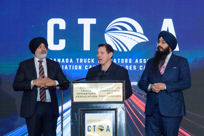 newswire.ca - Canada Truck Operators Association - Nearly 2,000 Attend CTOA Holiday & Industry Appreciation Event Highlighting Unity and Strength of Canada's Trucking Industry