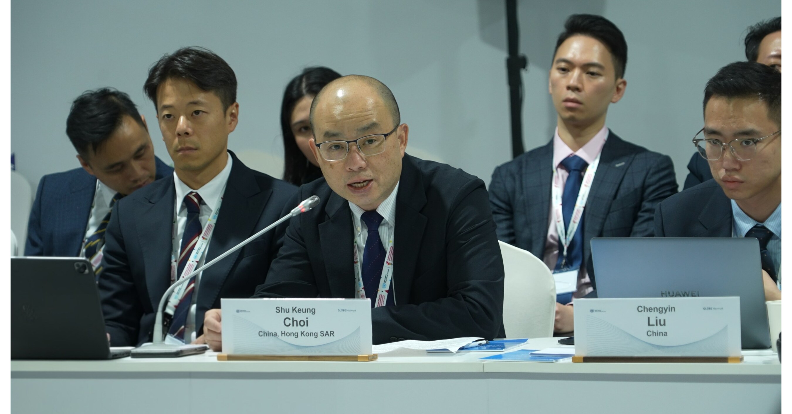 ICAC Commissioner attends international anti-graft conference online while staying in Hong Kong to oversee corruption investigation