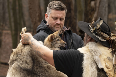 In 2025, The Colossal Foundation held a naming ceremony to honor the first cloned pup Neka Kayda (“Ghost Daughter”), named by the Karankawa Tribe of Texas and now recognized as the tribe’s totem animal.