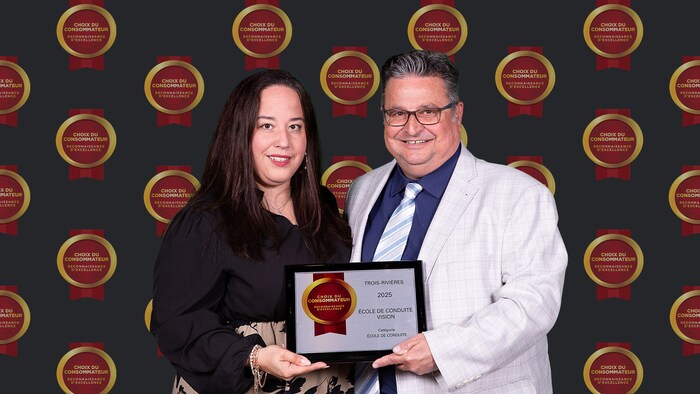 ÉCOLE DE CONDUITE VISION (Groupe CNW/Consumer Choice Award)