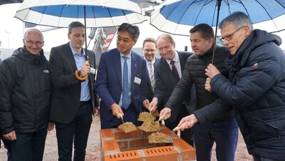 Unable to view the image, Please provide a valid URL.