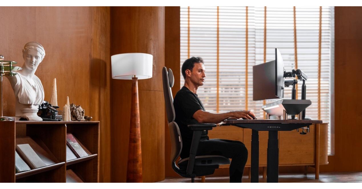 CES2026: Hexcal Unveils 2026 Smart Desks and Ergonomic Workstations at CES 2026
