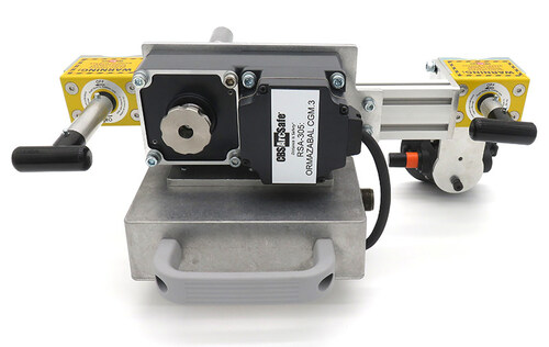 Compatible with all configurations of Ormazabal CGM.3 switchgear for disconnect and earthing switch operations, the RSK-CGM.3 allows technicians to remotely operate equipment from outside the arc flash boundary.