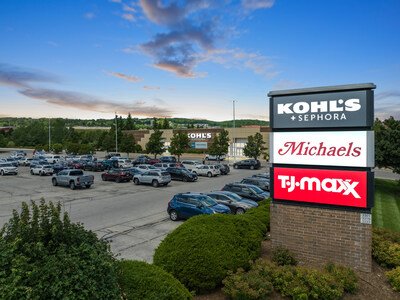 Bison Hollow Shopping Center - Traverse, MI