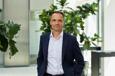 Nicolaj Vang Jessen, Executive Managing Director Consulting GIIC und Nordics & Eastern Europe NTT DATA Business Solutions / Maria Schumann (PRNewsfoto/NTT DATA Business Solutions AG) Nicolaj Vang Jessen, Executive Managing Director Consulting GIIC und Nordics & Eastern Europe NTT DATA Business Solutions / Maria Schumann (PRNewsfoto/NTT DATA Business Solutions AG)