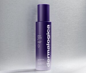 Phyto Nature E² with next-gen exosomes gives 6 years back*