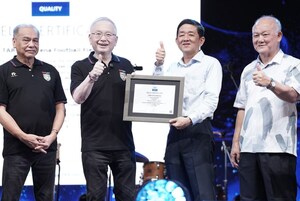Datuk Seri Ir. Dr. Wee Ka Siong Champions Malaysia's Education Future with Launch of TAR UMT Arena