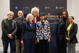 Garik Israelian, Peter Gabriel, Mary Lewis, Sir Brian May, Nick Van-Lawick, Merlin Van-Lawick, Angel Van-Lawick - Jane Goodall’s grandchildren.