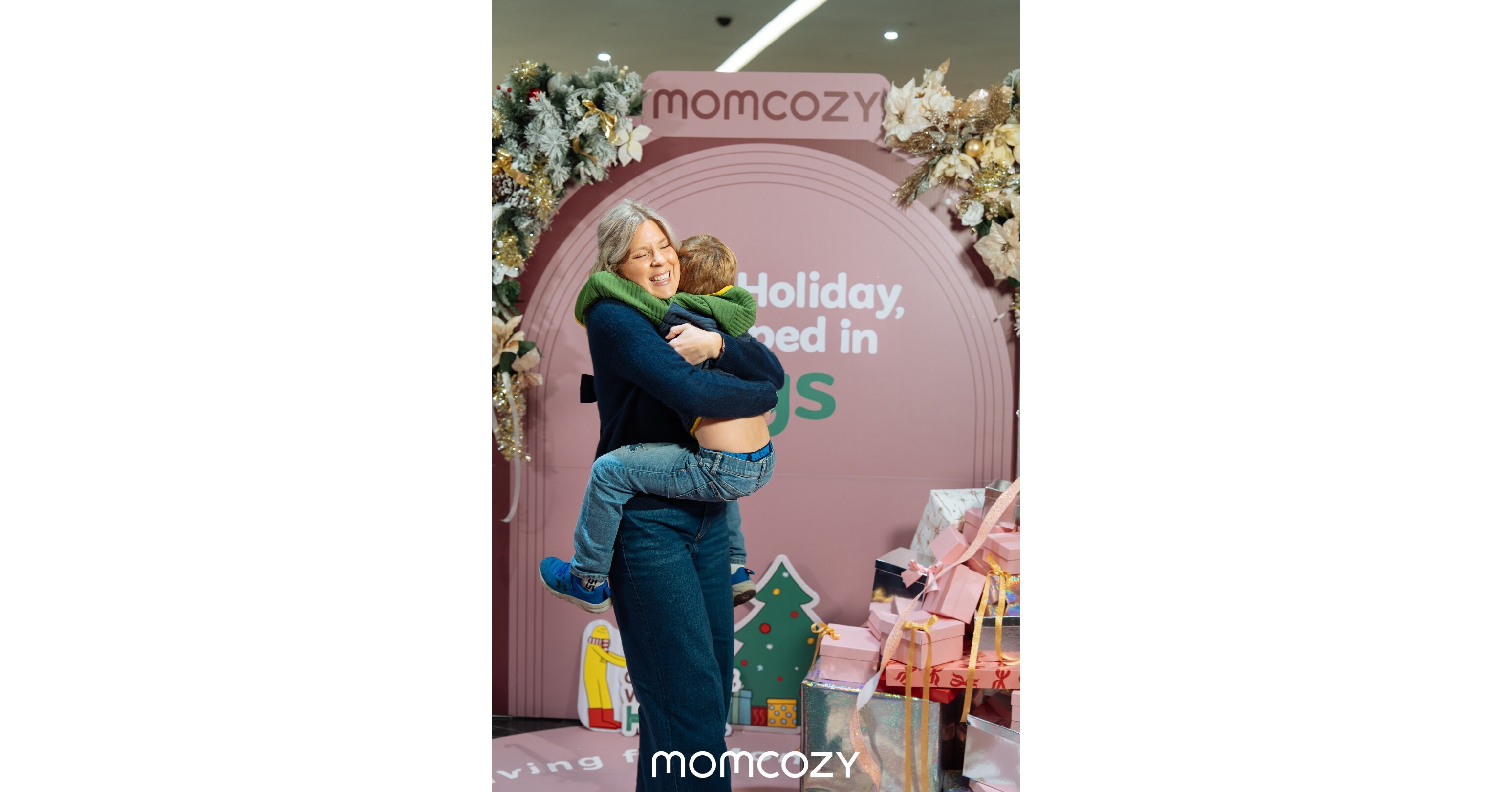 Momcozy Wraps Up 2025 Cozy Holiday Campaign with Community-Driven Impact