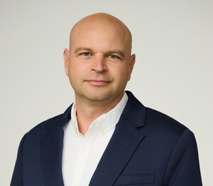 LEAF FORGE ANNOUNCES STEVEN CROSSLAND AS DIRECTOR OF OPERATIONS