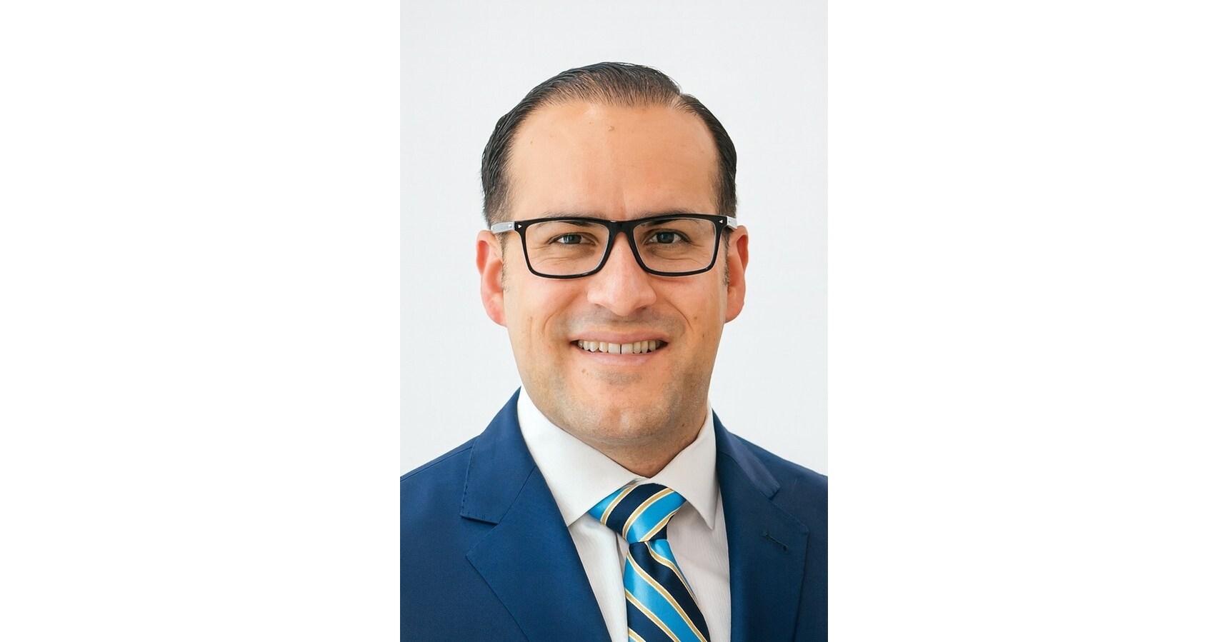 The Inner Circle acknowledges, Robert Hymers, CPA as a Pinnacle Professional Member Inner Circle of Excellence